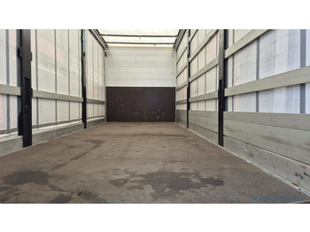 Camión lona DAF LF 290 FA Sleeper Cab EURO 6 - valník s plachtou: foto 4