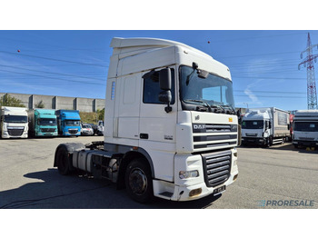 Cabeza tractora DAF XF 105 460