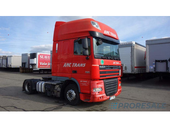 Cabeza tractora DAF XF 105 460
