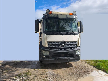 Camión hormigonera con bomba MERCEDES-BENZ Actros 3243