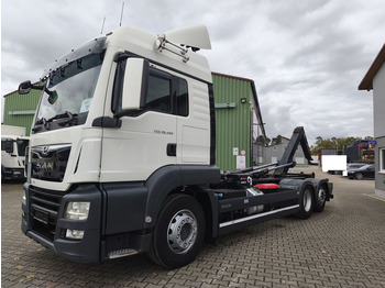 Camión multibasculante MAN TGS 26.460