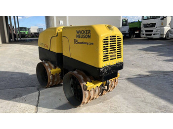 Mini compactadora WACKER NEUSON Neuson RT 82 SC-2 - Remote Control: foto 3