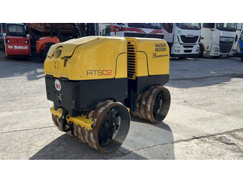 Mini compactadora WACKER NEUSON Neuson RT 82 SC-2 - Remote Control: foto 4