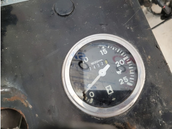 Cabina e interior Massey Ferguson 290 Dash Steering Panel, Wheel, Wiring Loom 1674232m1: foto 2