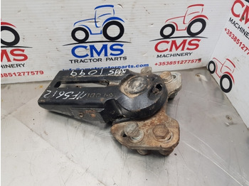 Guardabarros Massey Ferguson 5612, 5712, 5450 Mudguard Hub Bracket Assy Rhs 3909419m91: foto 3