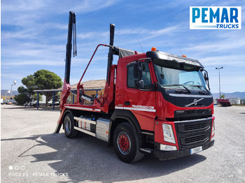 Arrendamiento de VOLVO FM 330 PORTACONTENEDOR CADENAS 18T VOLVO FM 330 PORTACONTENEDOR CADENAS 18T: foto 3