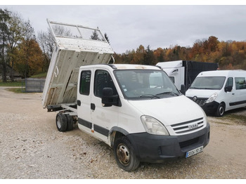 Furgoneta basculante IVECO Daily 35C15