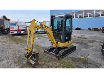 Miniexcavadora KOMATSU