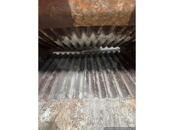 Cazo MB Crusher Brecherlöffel C50 S4 - Ausstellungs- / Vorführgerät für Bagger: foto 2