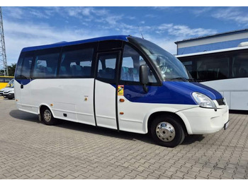 Arrendamiento de  Irisbus WING / SPROWADZONY / 28 MIEJSC/ KLIMA Irisbus WING / SPROWADZONY / 28 MIEJSC/ KLIMA: foto 2