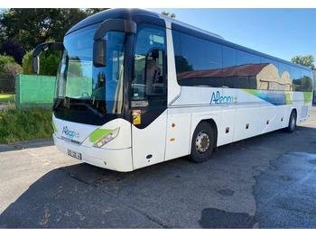 Autobús suburbano NEOPLAN