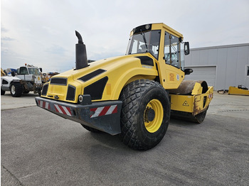 Compactador BOMAG BW213DH-4 BVC: foto 3