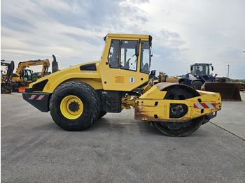 Compactador BOMAG BW213DH-4 BVC: foto 4