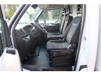 Furgoneta caja cerrada Iveco Daily 35S16 Bakwagen + Laadklep 750kg: foto 4 Furgoneta caja cerrada Iveco Daily 35S16 Bakwagen + Laadklep 750kg: foto 4
