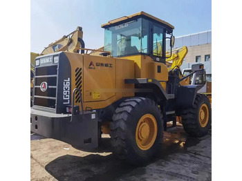 Cargadora de ruedas SDLG