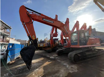 Arrendamiento de  Used Machinery Doosan300 dx300lc Hydraulic Crawler Backhoe Digger 30ton Used Excavator Doosan DX300LC Used Machinery Doosan300 dx300lc Hydraulic Crawler Backhoe Digger 30ton Used Excavator Doosan DX300LC: foto 3