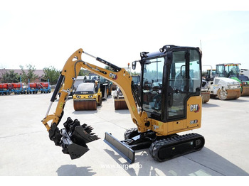 Miniexcavadora CATERPILLAR 301.6