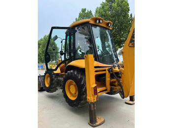 Retroexcavadora JCB 3CX