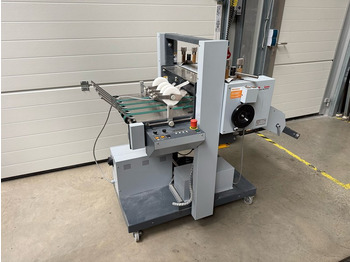 Plegadora de papel HORIZON