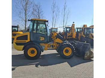 Arrendamiento de  JCB 409 JCB 409: foto 4