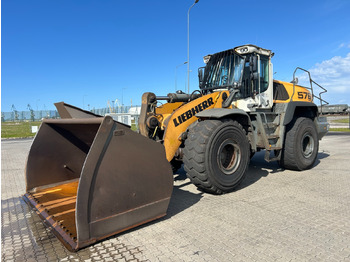 Arrendamiento de LIEBHERR L576 LIEBHERR L576: foto 1