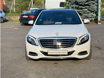 Berlina MERCEDES-BENZ