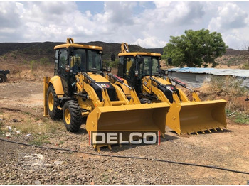 Retroexcavadora CATERPILLAR