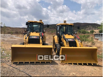 Retroexcavadora CATERPILLAR