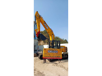 Excavadora de cadenas nuevo JCB JS210 LC: foto 2
