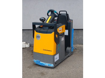 Remolcadora JUNGHEINRICH