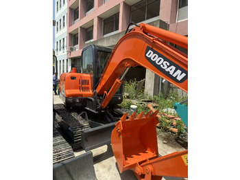 Miniexcavadora Doosan DX60: foto 2