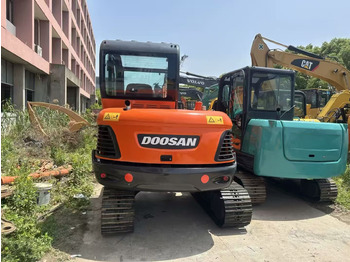 Miniexcavadora Doosan DX60: foto 5