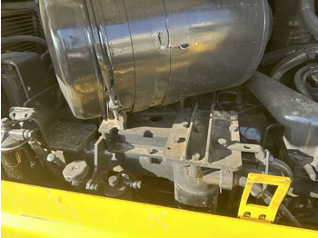 Bulldozer Komatsu D85E: foto 3