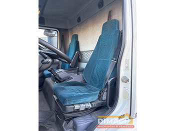 Camión para caballos DAF FA LF45.150 4 paards, laadlift. Horsetruck NL truck: foto 3 Camión para caballos DAF FA LF45.150 4 paards, laadlift. Horsetruck NL truck: foto 3