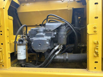 Excavadora de cadenas Komatsu PC 210 LC: foto 4 Excavadora de cadenas Komatsu PC 210 LC: foto 4