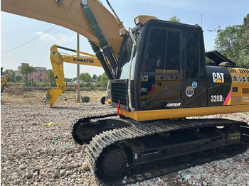 Excavadora de cadenas CATERPILLAR 320D