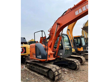 Excavadora de cadenas Hitachi ZX135: foto 5