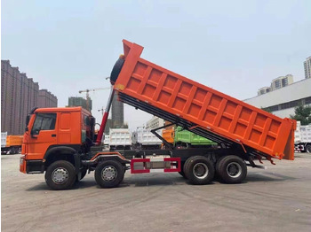 Camión volquete SINOTRUK HOWO