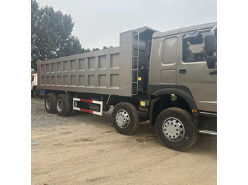 Camión volquete SINOTRUK HOWO