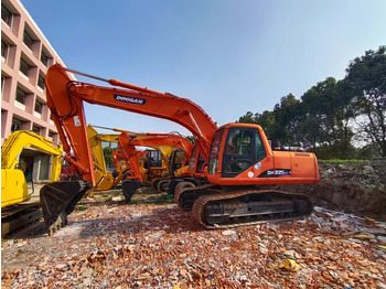 Excavadora de cadenas DOOSAN DH225LC-7