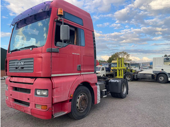 Arrendamiento de MAN TGA 18.460 Tractor unit manual pump MAN TGA 18.460 Tractor unit manual pump: foto 3