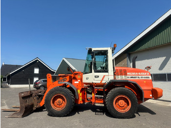 Cargadora de ruedas CASE