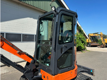 Miniexcavadora Hitachi ZX26U-6CR: foto 4