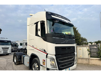 Cabeza tractora VOLVO FH 460