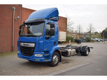Camión chasis DAF LF 280