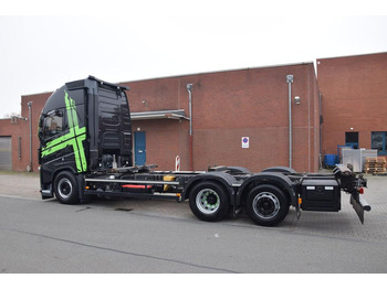 Camión portacontenedore/ Intercambiable Volvo FH 460 Fahrschule 3-AchsRetarder ACC 4-Sitze: foto 4 Camión portacontenedore/ Intercambiable Volvo FH 460 Fahrschule 3-AchsRetarder ACC 4-Sitze: foto 4