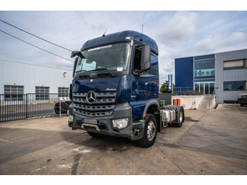 Cabeza tractora MERCEDES-BENZ Actros 1843
