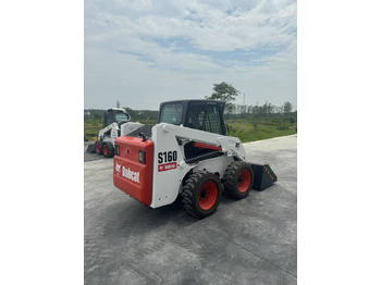 Minicargadora BOBCAT S160