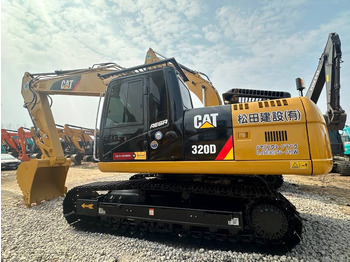 Excavadora de cadenas CATERPILLAR 320D2
