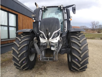 Arrendamiento de Valtra T, 254, Versu Valtra T, 254, Versu: foto 4 Arrendamiento de Valtra T, 254, Versu Valtra T, 254, Versu: foto 4
